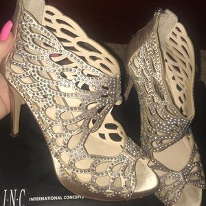 INC heels